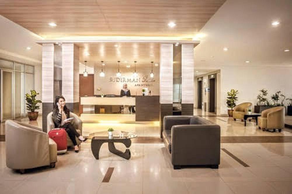 Cottonwood Apartment At Sudirman Suites Bandung 5-Pax エクステリア 写真